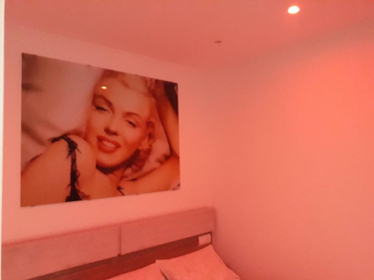 Marilyn Apartment Росес Екстериор снимка